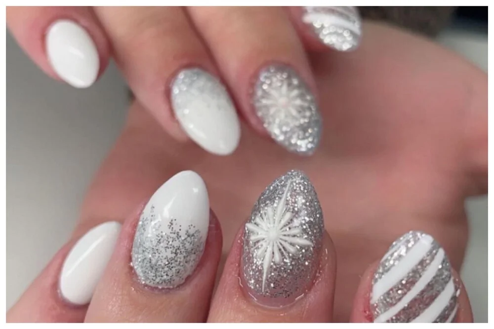 White Christmas Nails: 35 Stunning Ideas to Elevate Your Holiday Style