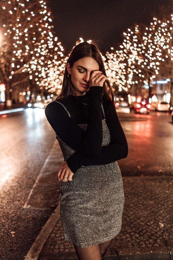 Casual NYE Outfit Ideas to Ring in the New Year in Style